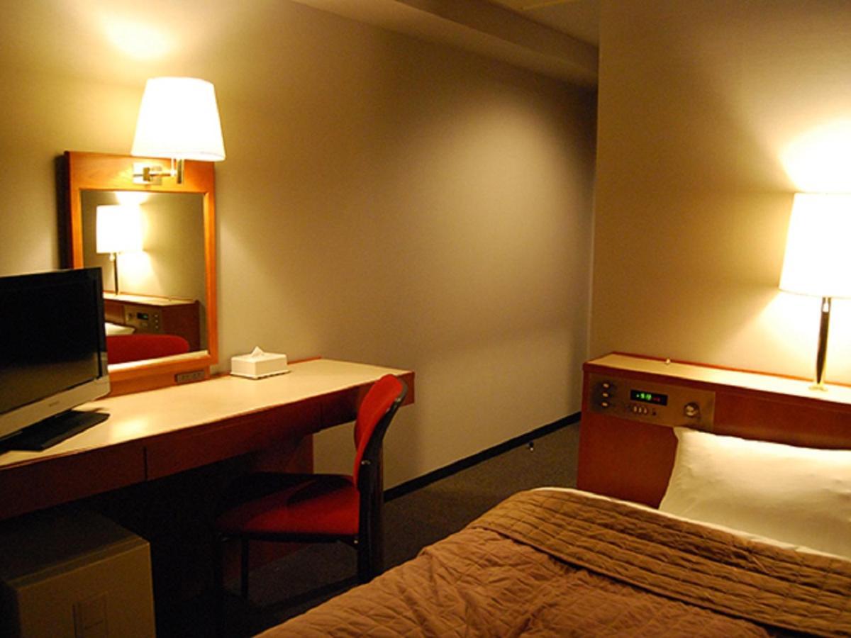 Hotel Livemax Budget Hiratsuka Ekimae Luaran gambar